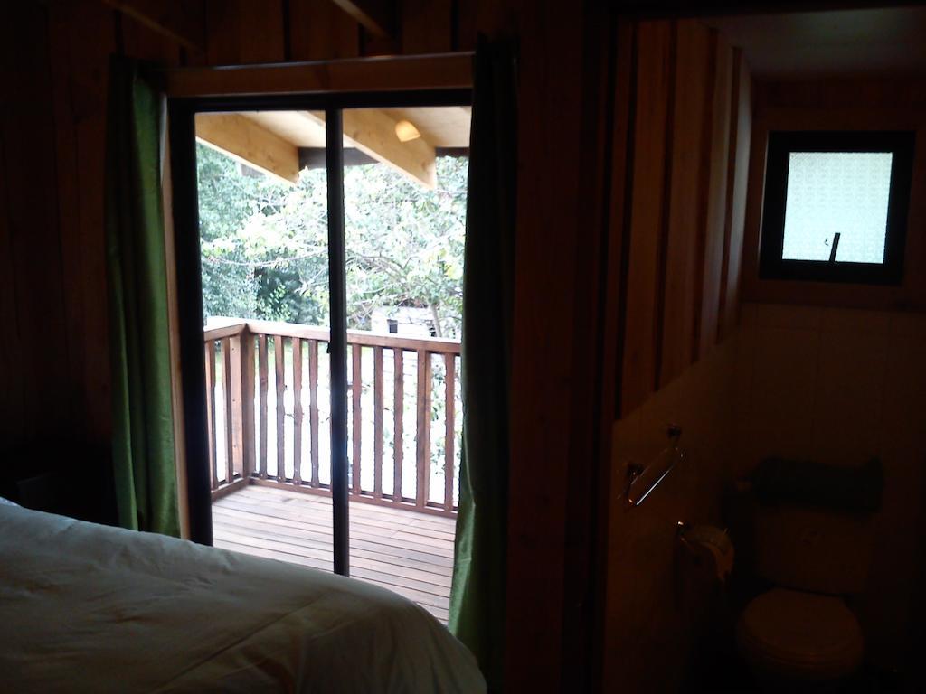 Hostal Los Alamos Neltume Exterior foto
